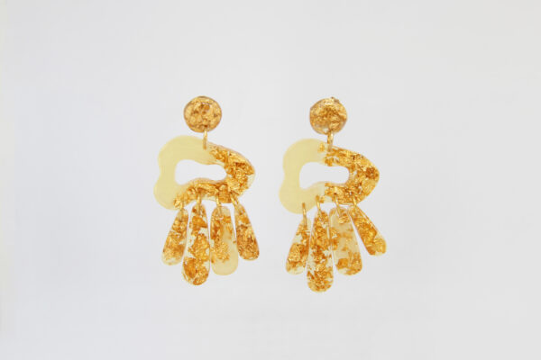Aretes Aura Beige. Colección “Marina"